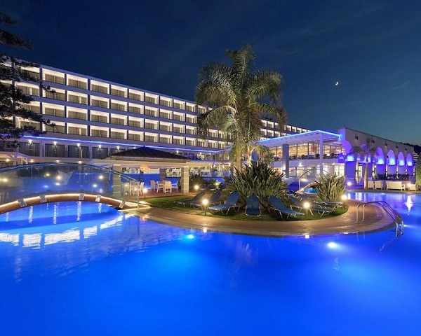 Ζητούνται από Oceanis beach Hotel 