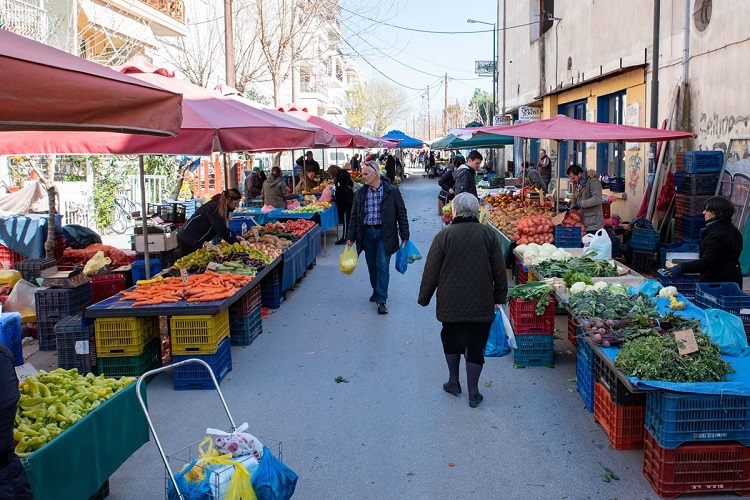 Zητείται αντρας για φορτωμα ξεφόρτωμα λαχανικών 