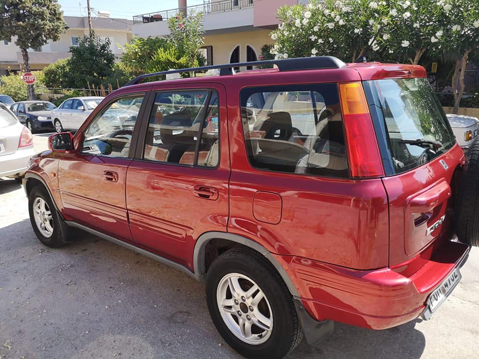 Honda CR-V 2000 1800€