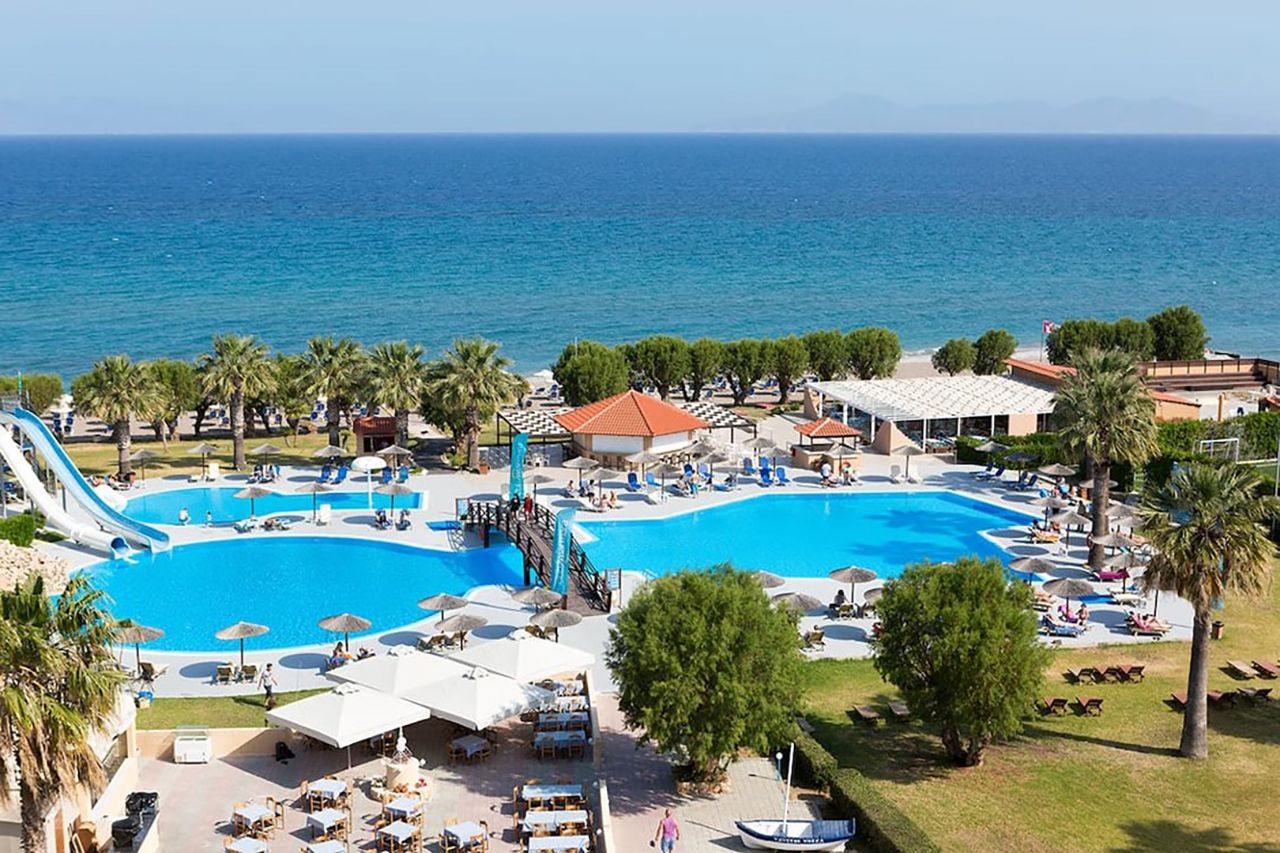 ΘΕΣΕΙΣ ΕΡΓΑΣΙΑΣ στο ξενοδοχείο DORETA BEACH RESORT & SPA για την καλοκαιρινή σεζόν 2023