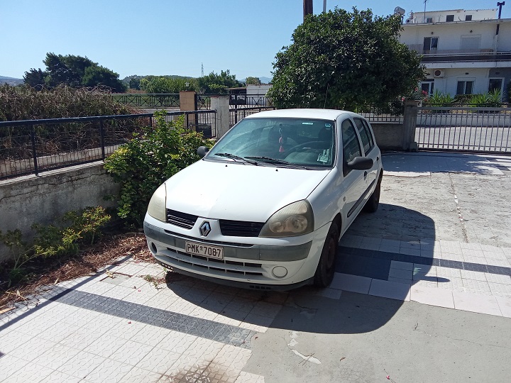 Πωλείται Renault Clio του 2007, ατρακάριστο  2500€