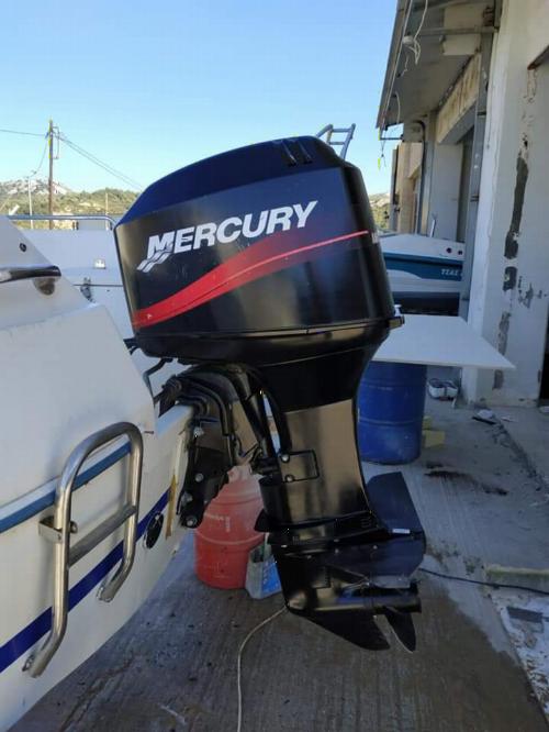 Πωλείται μηχανή εξωλέμβια mercury 40hp-2t