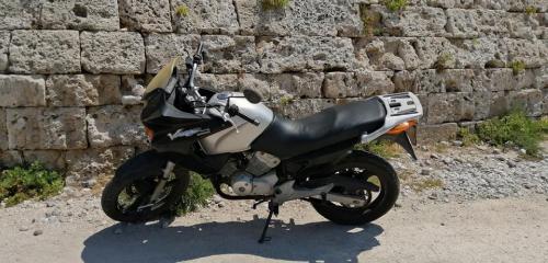 Honda Varadero 125cc  ΤΙΜΗ 700€