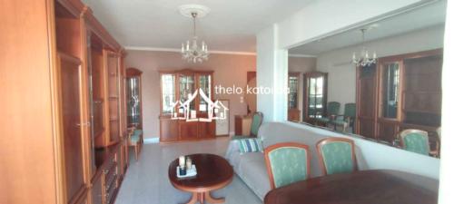 Ενοικιάζεται επιπλωμένο και ανακαινισμένο διαμέρισμα 100τμ στο 2ο όροφο στην περιοχή 7 βαγιες 